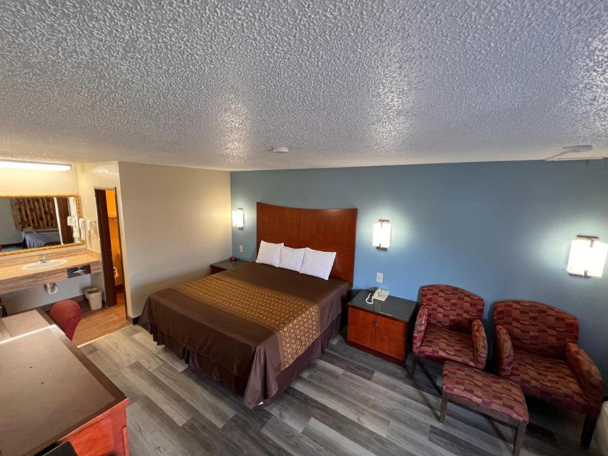 Briarwood Inn Amory Extérieur photo